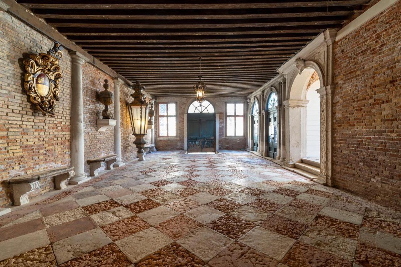 Appartamento Palazzo Gradenigo *